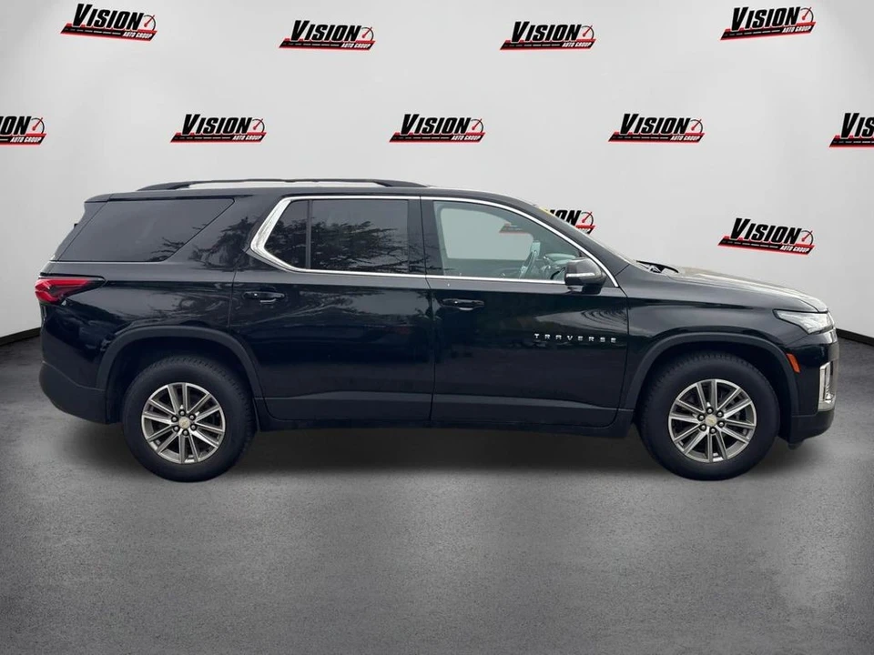 2022 Chevrolet Traverse - Image 4 of 12