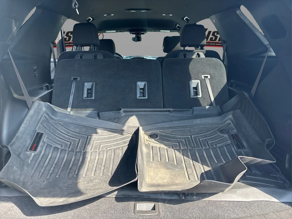 2022 Chevrolet Traverse - Image 11 of 12