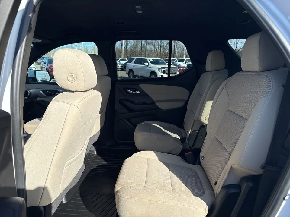 2022 Chevrolet Traverse - Image 12 of 12