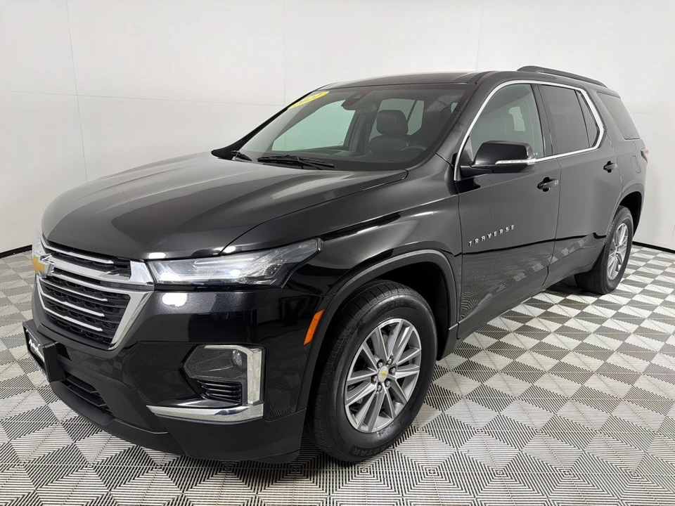 2022 Chevrolet Traverse - Image 9 of 21