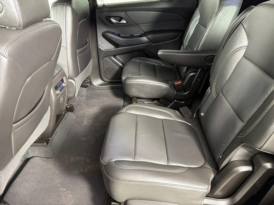 2022 Chevrolet Traverse - Image 19 of 21