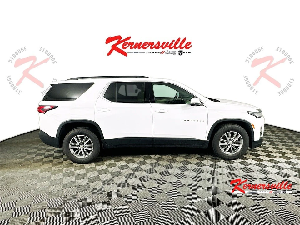 2022 Chevrolet Traverse - Image 8 of 21