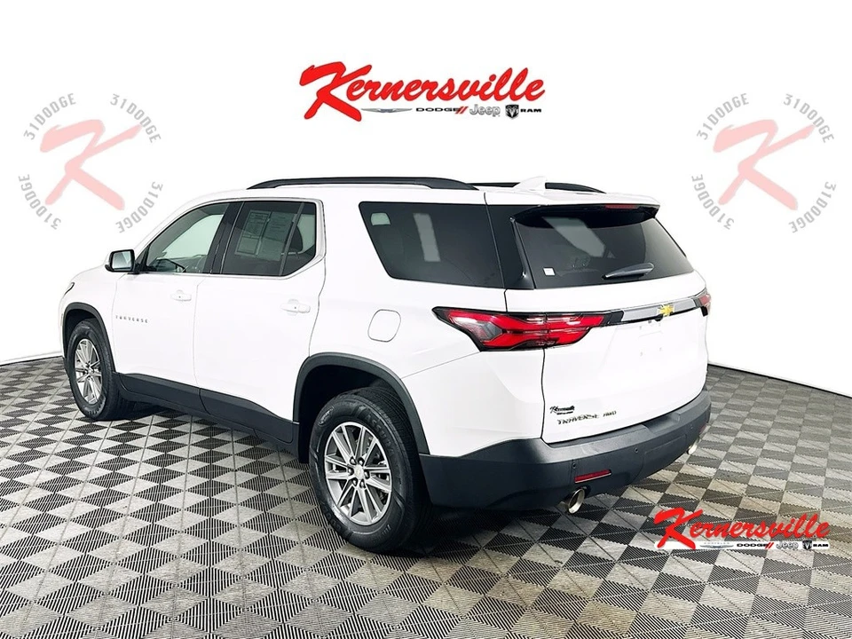 2022 Chevrolet Traverse - Image 5 of 21