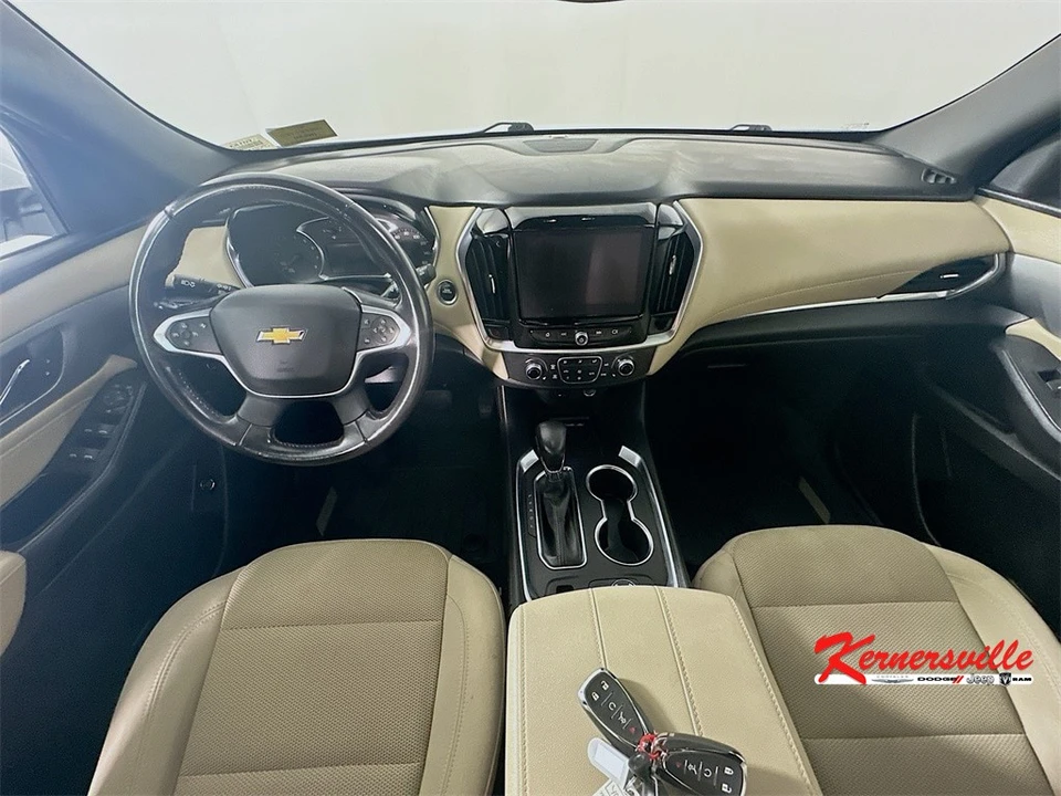 2022 Chevrolet Traverse - Image 10 of 21