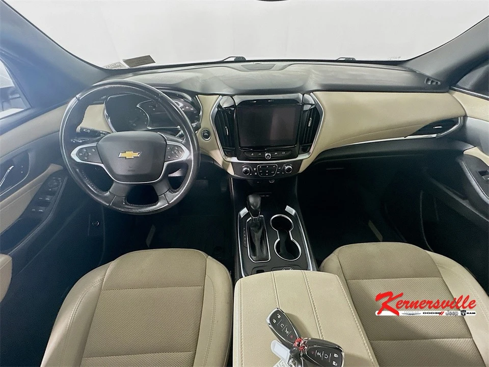 2022 Chevrolet Traverse - Image 10 of 21