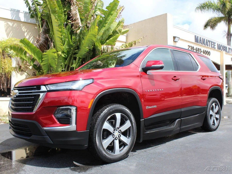 2022 Chevrolet Traverse - Image 6 of 12