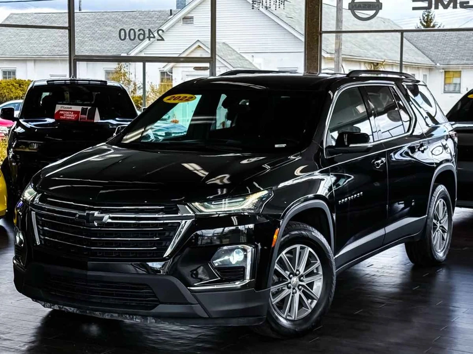 2022 Chevrolet Traverse - Image 6 of 12