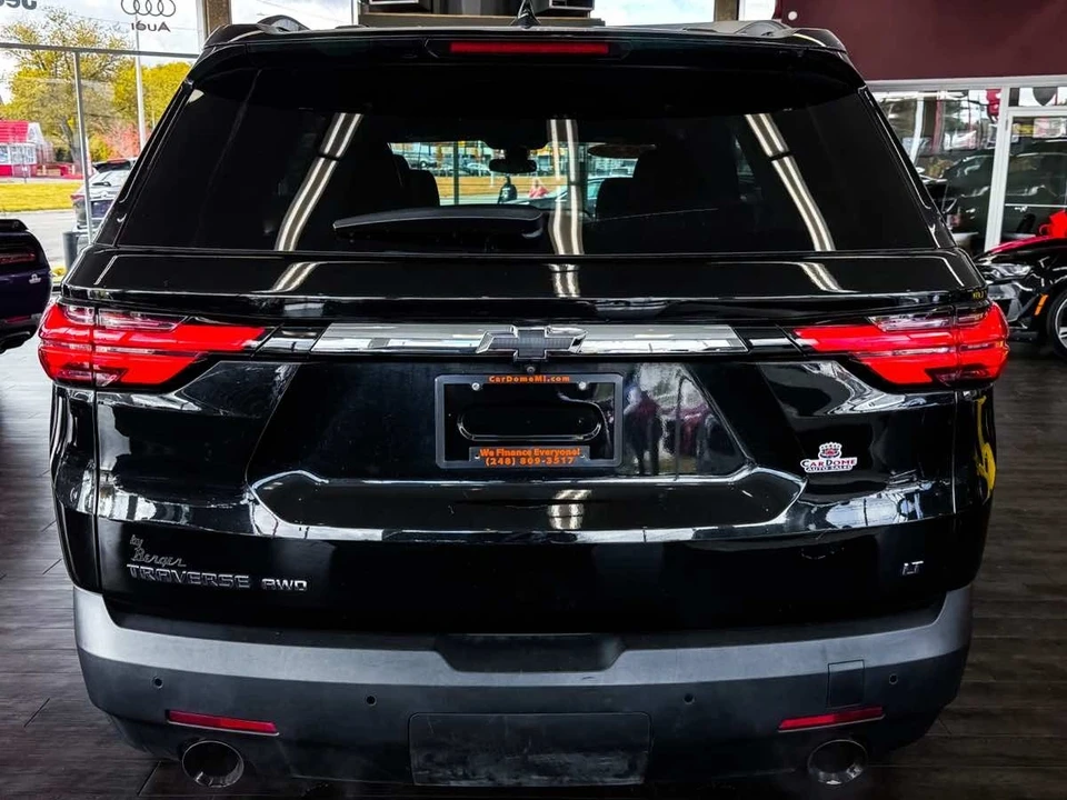 2022 Chevrolet Traverse - Image 13 of 21
