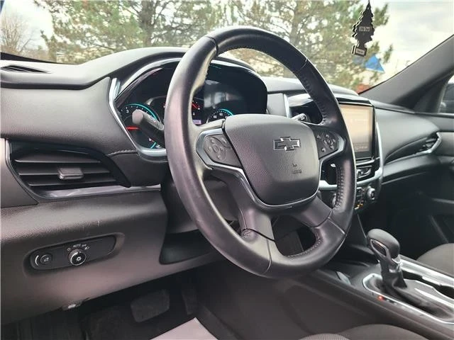 2022 Chevrolet Traverse - Image 9 of 12