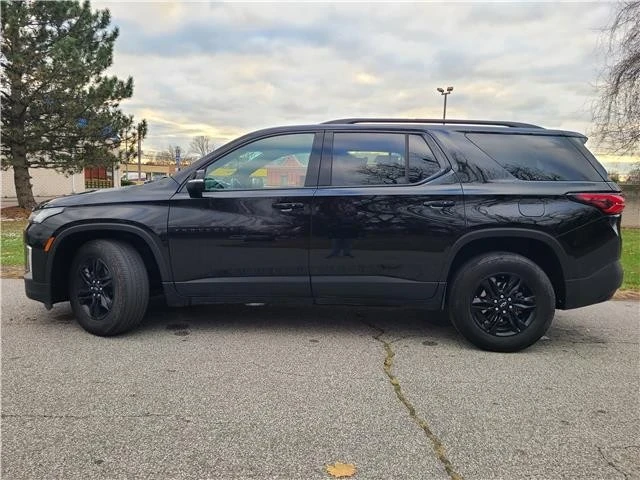 2022 Chevrolet Traverse - Image 2 of 12