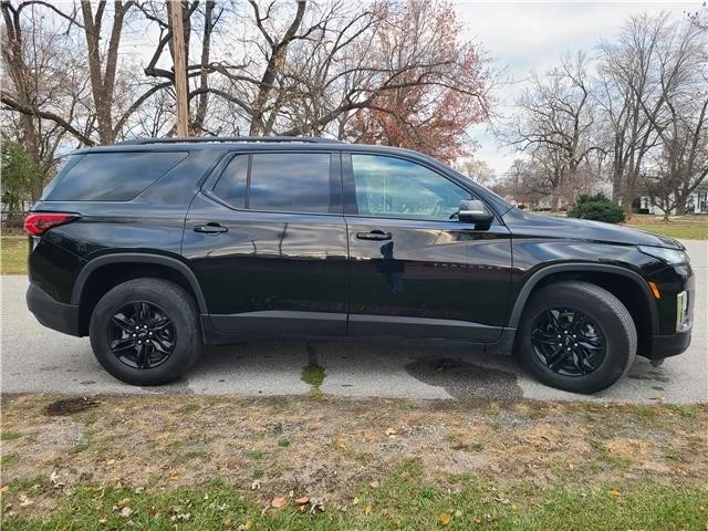 2022 Chevrolet Traverse - Image 6 of 12