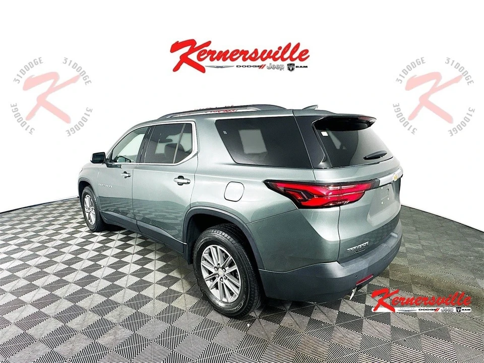 2022 Chevrolet Traverse - Image 5 of 12