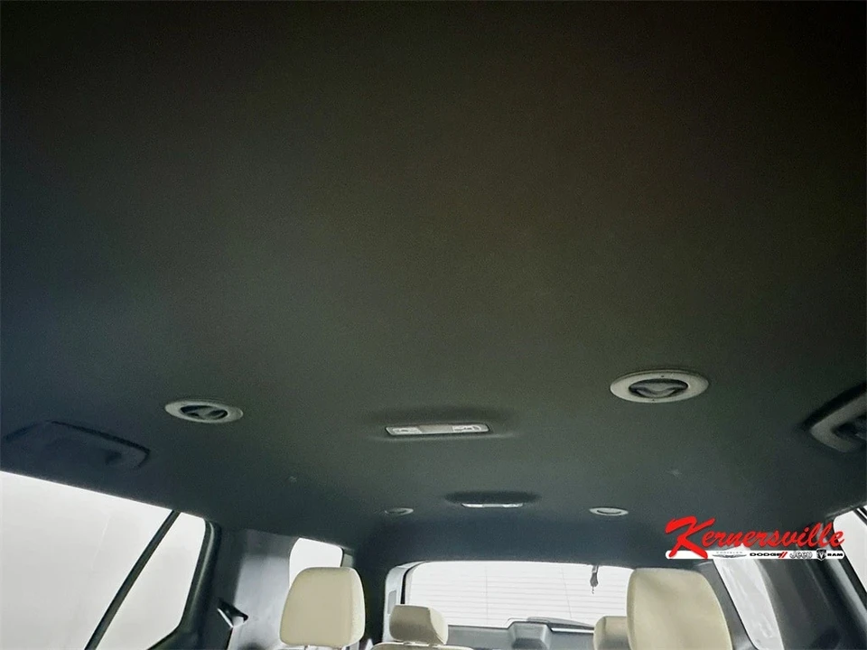 2022 Chevrolet Traverse - Image 20 of 21