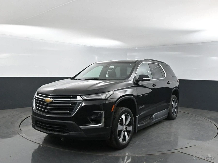 2022 Chevrolet Traverse - Image 3 of 11