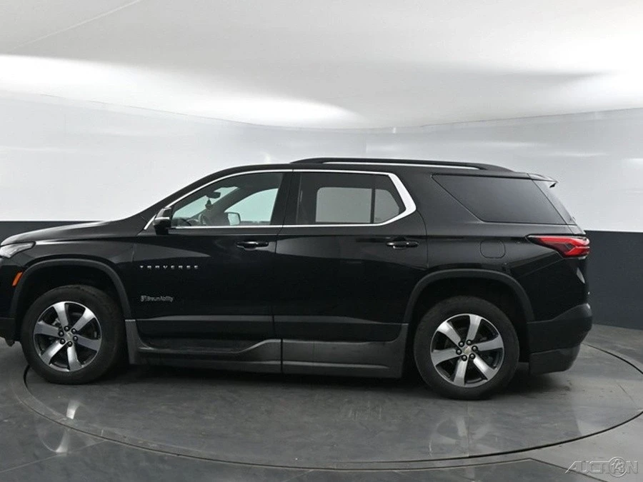 2022 Chevrolet Traverse - Image 5 of 11