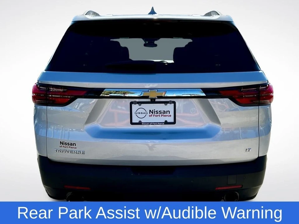 2022 Chevrolet Traverse - Image 5 of 12