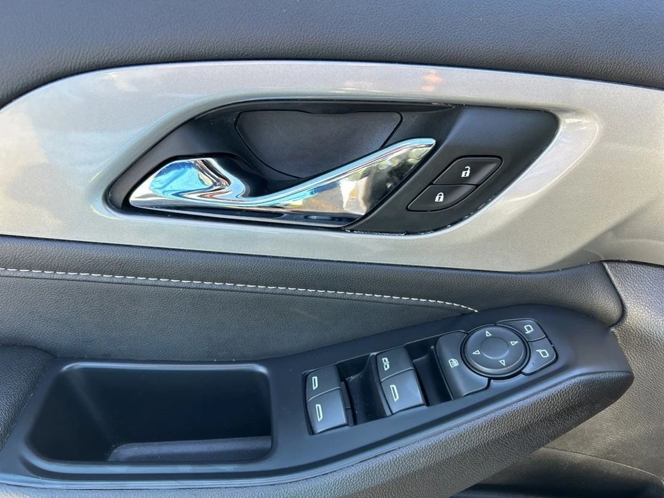 2022 Chevrolet Traverse - Image 12 of 12