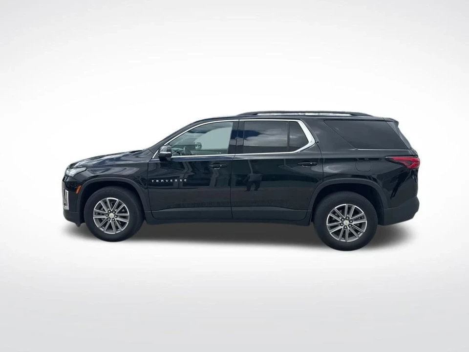 2022 Chevrolet Traverse - Image 8 of 12