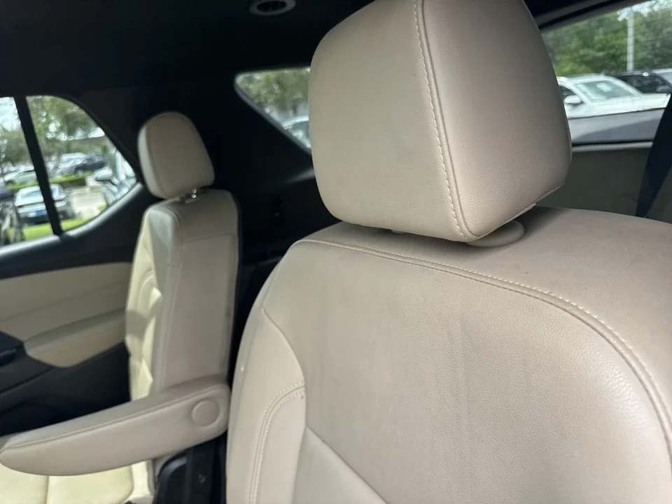 2022 Chevrolet Traverse - Image 9 of 12