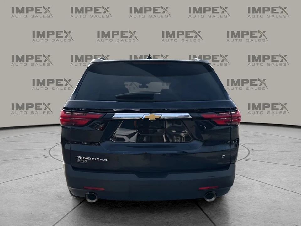 2022 Chevrolet Traverse - Image 4 of 21