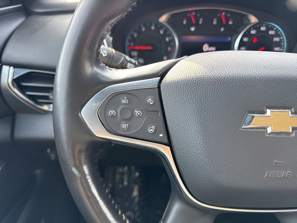 2022 Chevrolet Traverse - Image 15 of 21