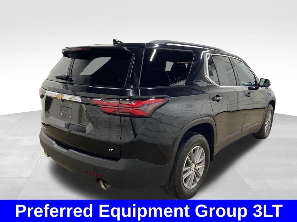 2022 Chevrolet Traverse - Image 4 of 12