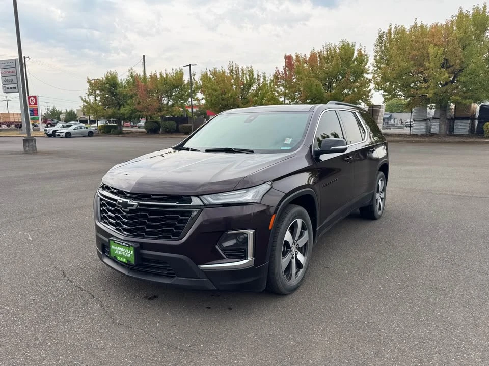 2022 Chevrolet Traverse - Image 2 of 10