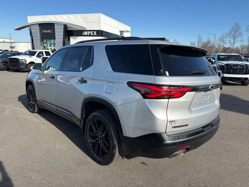 2022 Chevrolet Traverse - Image 3 of 12
