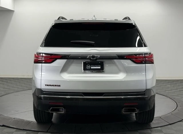 2022 Chevrolet Traverse - Image 8 of 12