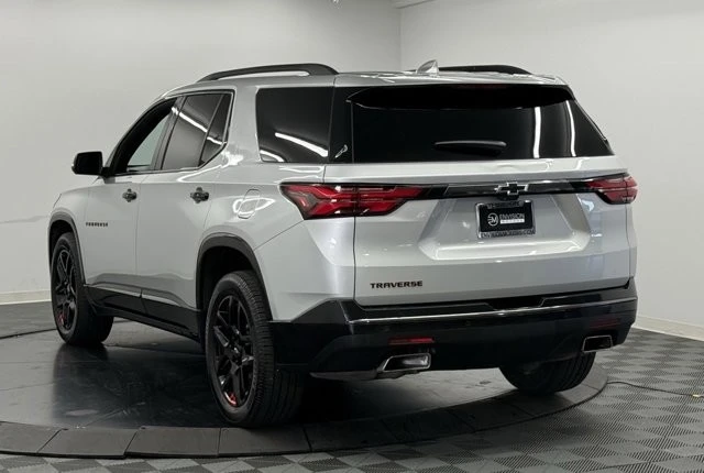 2022 Chevrolet Traverse - Image 10 of 12