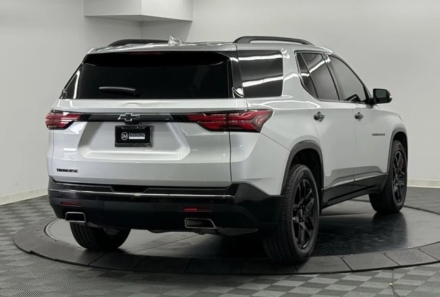2022 Chevrolet Traverse - Image 6 of 12