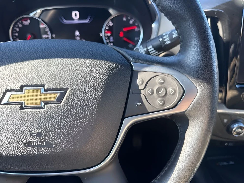 2022 Chevrolet Traverse - Image 17 of 21