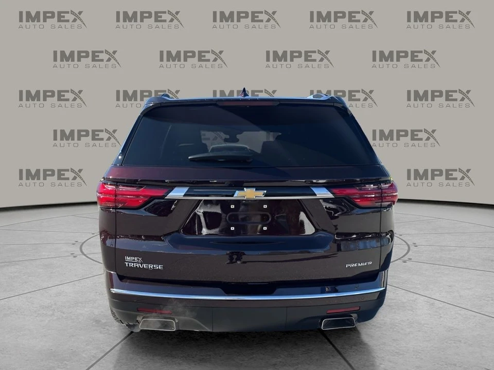 2022 Chevrolet Traverse - Image 4 of 12