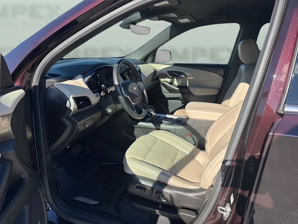 2022 Chevrolet Traverse - Image 9 of 12