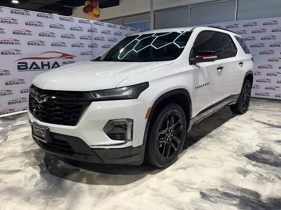 2022 Chevrolet Traverse - Image 2 of 21