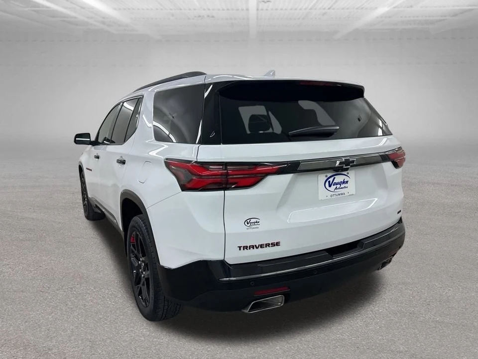 2022 Chevrolet Traverse - Image 10 of 12