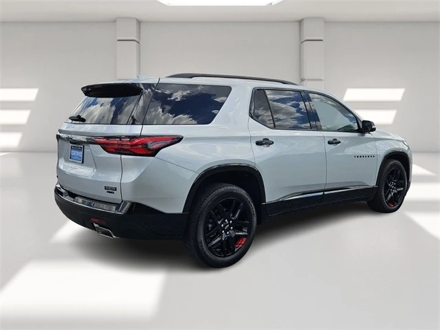 2022 Chevrolet Traverse - Image 5 of 21