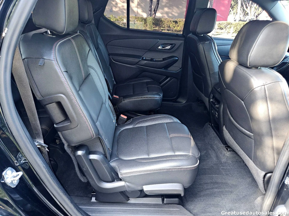 2022 Chevrolet Traverse - Image 16 of 21