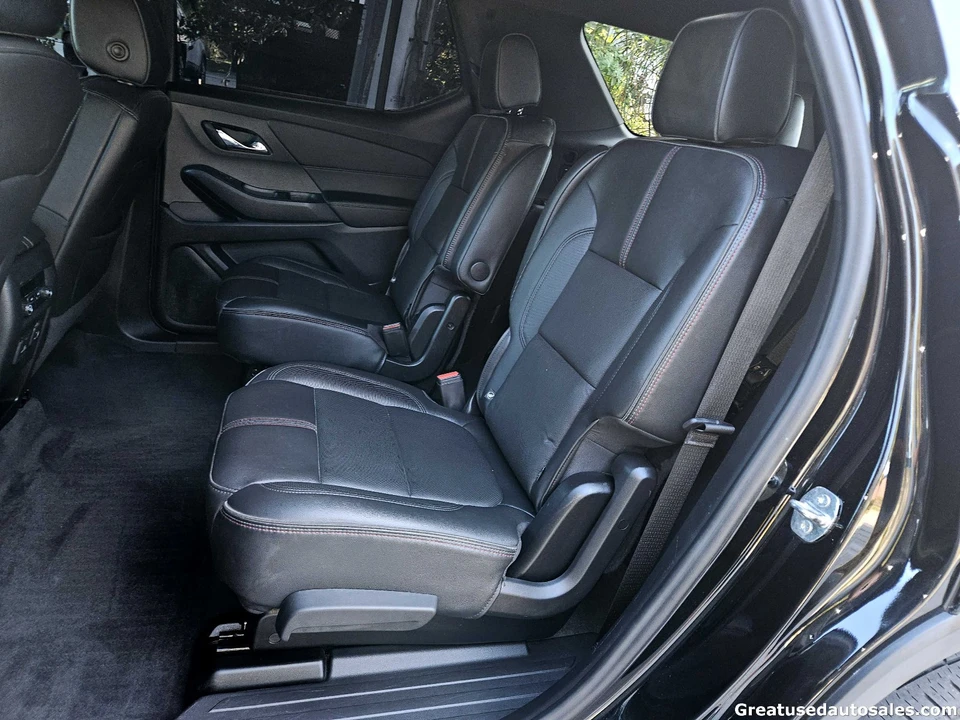 2022 Chevrolet Traverse - Image 14 of 21