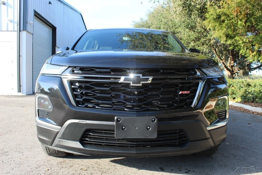 2022 Chevrolet Traverse - Image 9 of 12