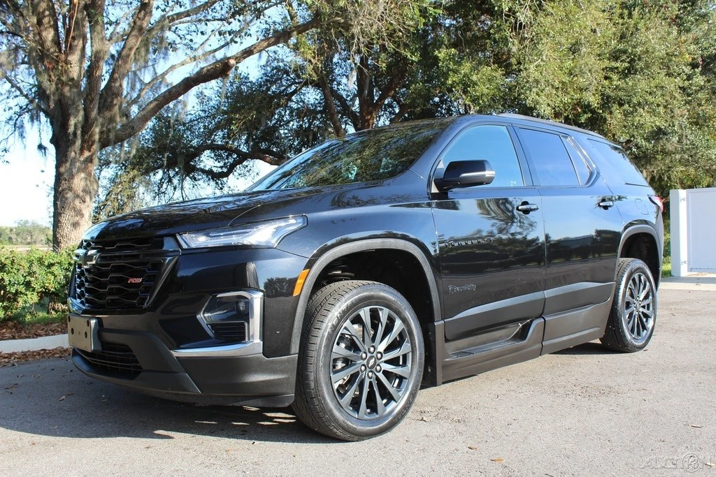 2022 Chevrolet Traverse - Image 6 of 12