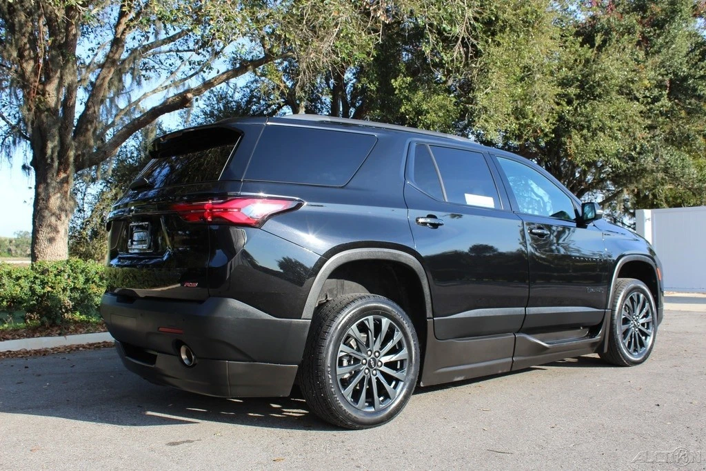 2022 Chevrolet Traverse - Image 5 of 12