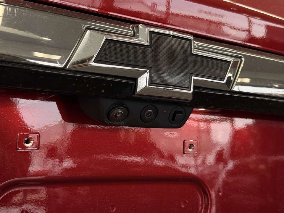 2022 Chevrolet Traverse - Image 18 of 21
