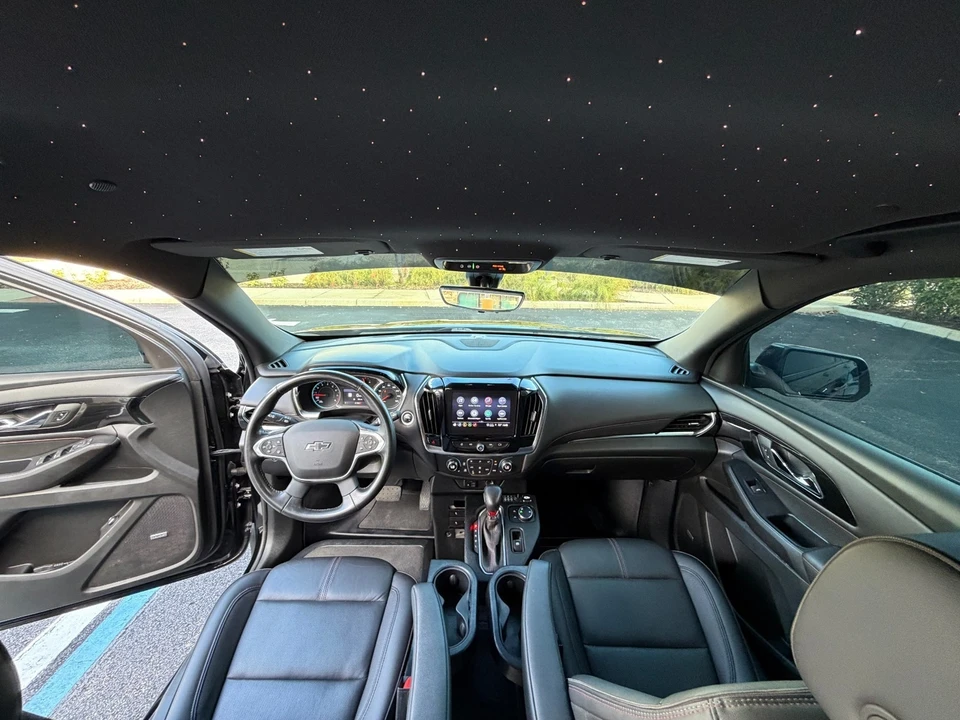 2022 Chevrolet Traverse - Image 16 of 21