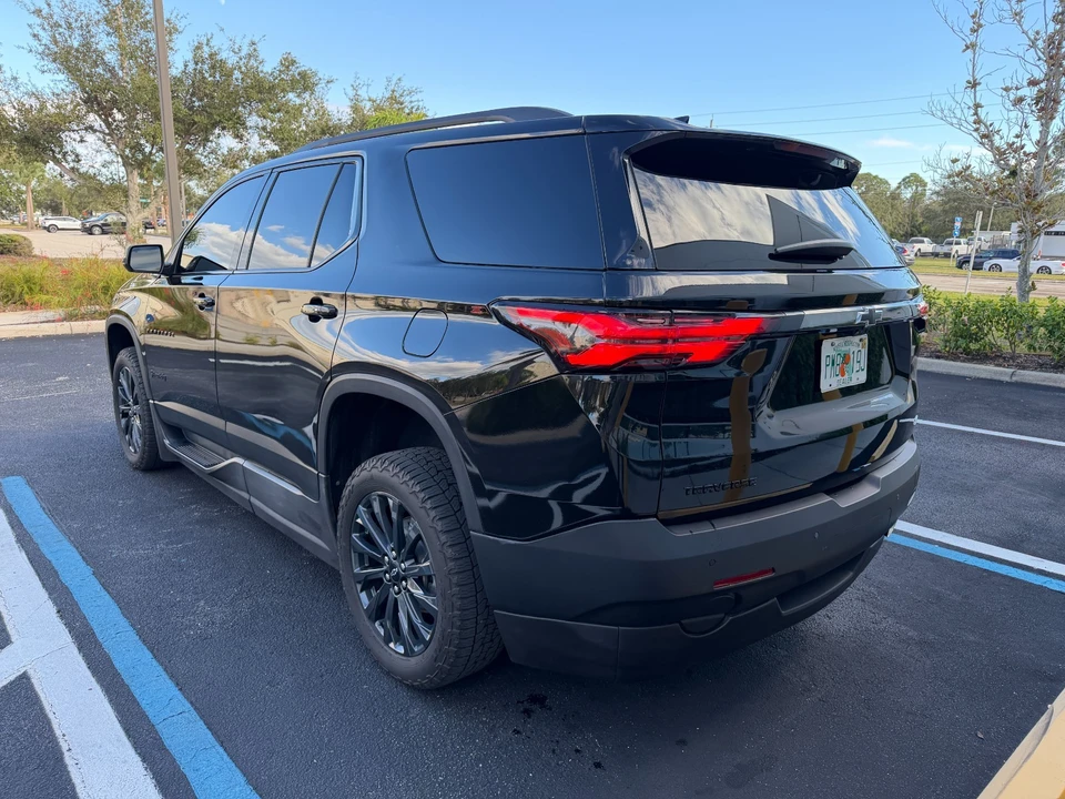 2022 Chevrolet Traverse - Image 8 of 21