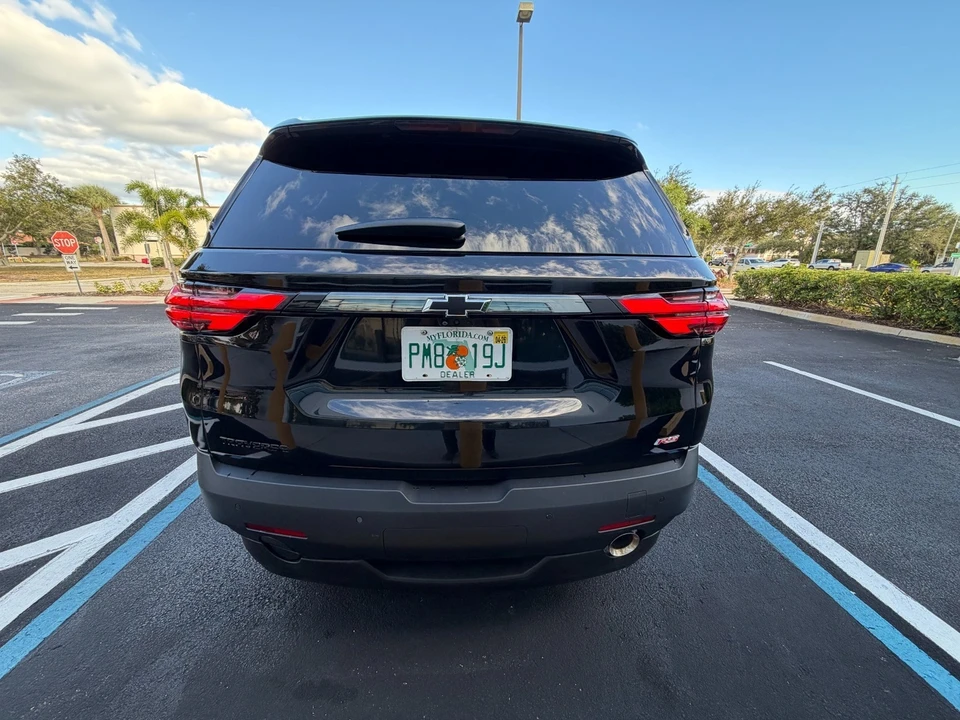 2022 Chevrolet Traverse - Image 7 of 21