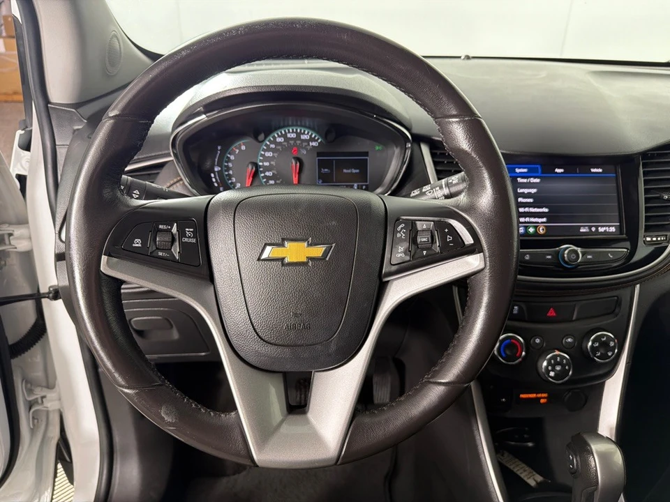 2022 Chevrolet Trax - Image 13 of 21