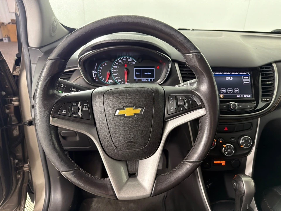 2022 Chevrolet Trax - Image 14 of 21