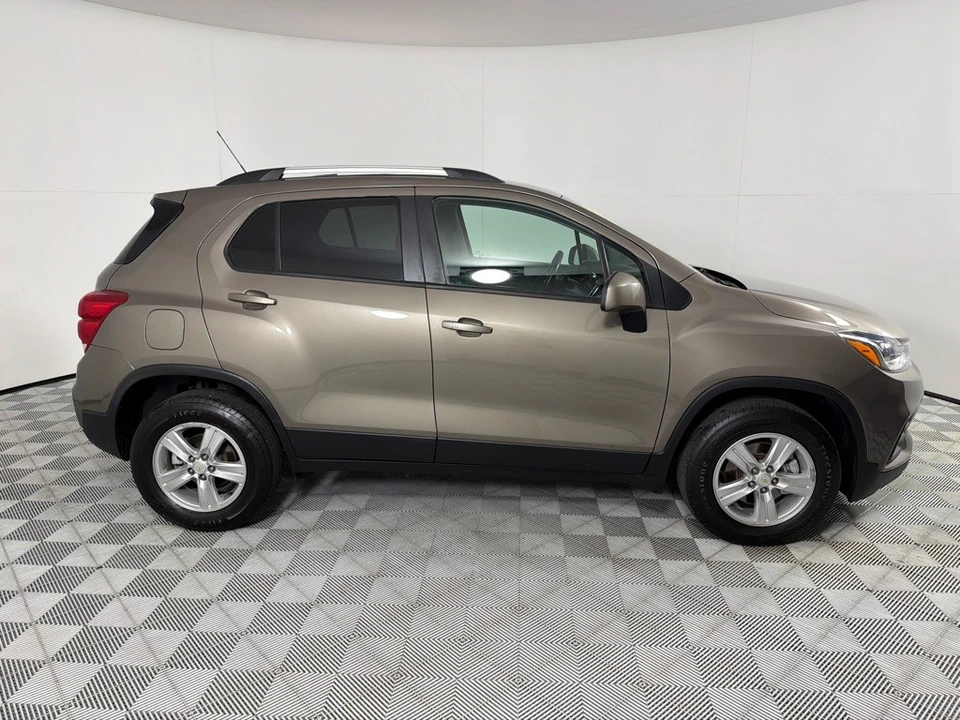 2022 Chevrolet Trax - Image 4 of 21