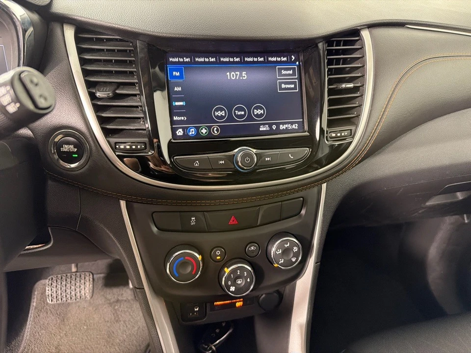2022 Chevrolet Trax - Image 15 of 21